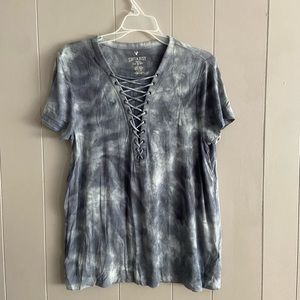 American Eagle Deep V-neck Tie-dye Tee
